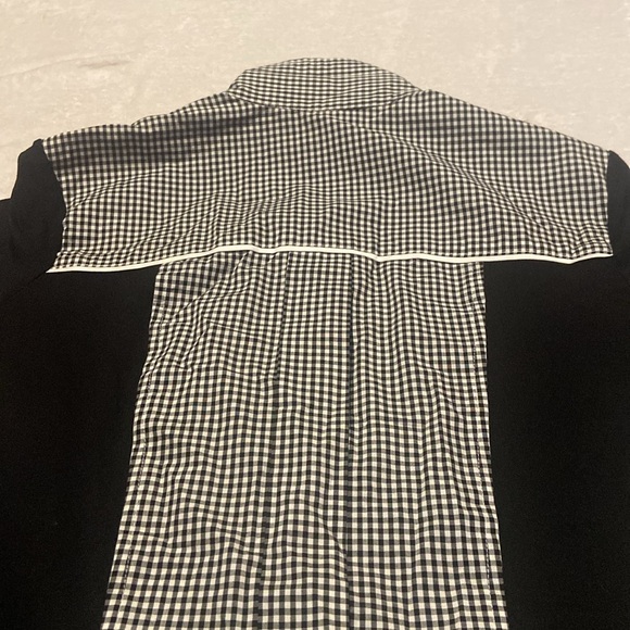 LE FASH Size S Black & White Button Down Short Sleeve Top - Picture 9 of 9